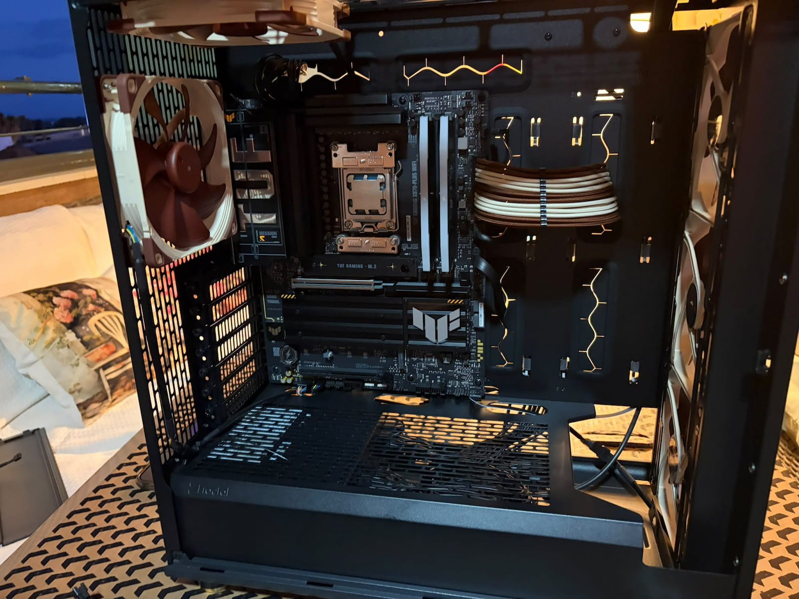 Montaje y preparación de hardware de PC en Motril